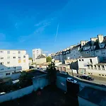 Superbe studio au pied de la gare de Caen